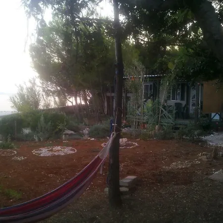 פארק נופש Camp Sita ויר