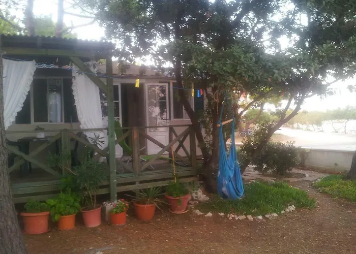 Camp Sita 2*